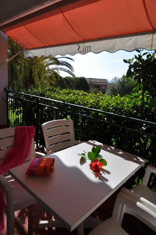 Residence Hoteliere Scudo Ajaccio  Rum bild