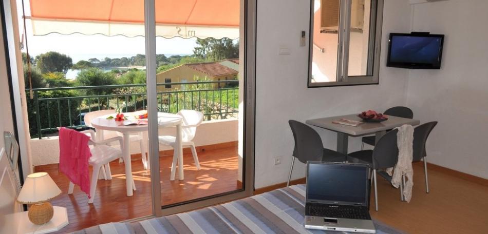 Residence Hoteliere Scudo Ajaccio  Exteriör bild