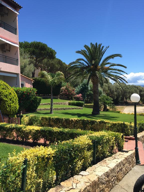 Residence Hoteliere Scudo Ajaccio  Exteriör bild