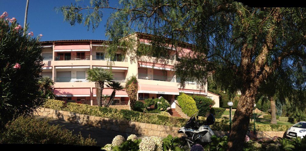 Residence Hoteliere Scudo Ajaccio  Exteriör bild