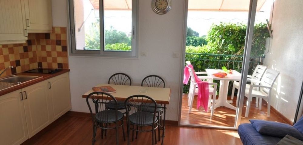 Residence Hoteliere Scudo Ajaccio  Exteriör bild
