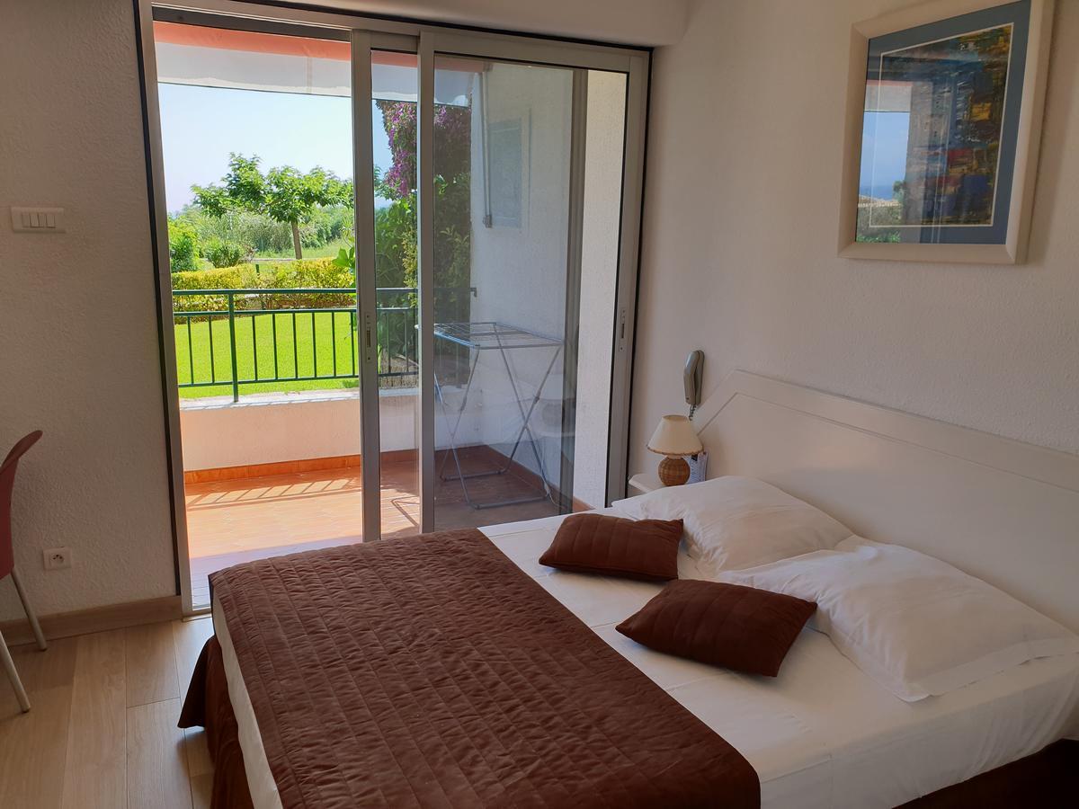 Residence Hoteliere Scudo Ajaccio  Exteriör bild