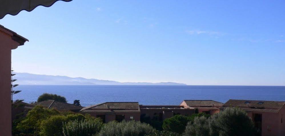 Residence Hoteliere Scudo Ajaccio  Exteriör bild